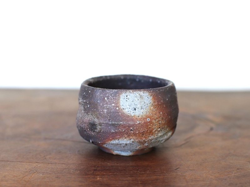 Bizen ware sake cup gi-027 - แก้วไวน์ - ดินเผา สีนำ้ตาล