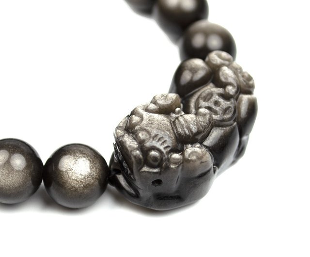 ムーンストーンとシルバーオブシディアンのワイヤージュエリー womens-sterling-silver-