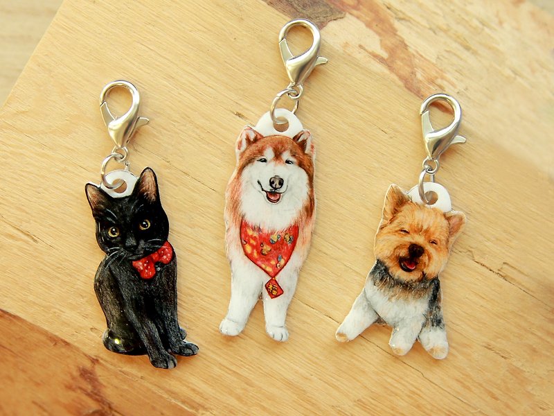 Customized hand-painted pets-famous brands - Collars & Leashes - Plastic 