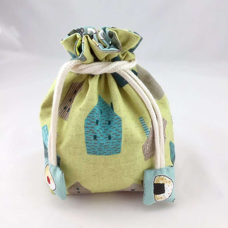 Cotton double-sided pockets / debris bag / cosmetic bag / toy bag - grassland house + rice balls - กระเป๋าเครื่องสำอาง - ผ้าฝ้าย/ผ้าลินิน 