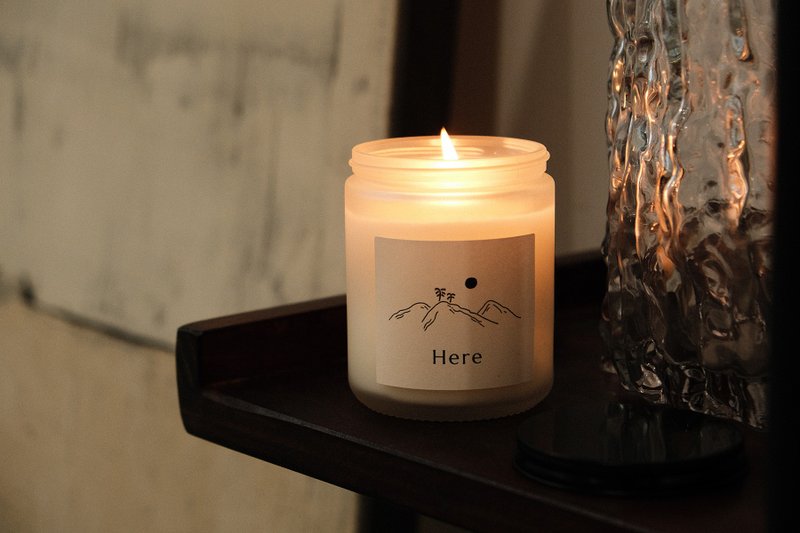 Popular Restock | Craft Scented Candle Bergamot Black Tea - เทียน/เชิงเทียน - ขี้ผึ้ง ขาว