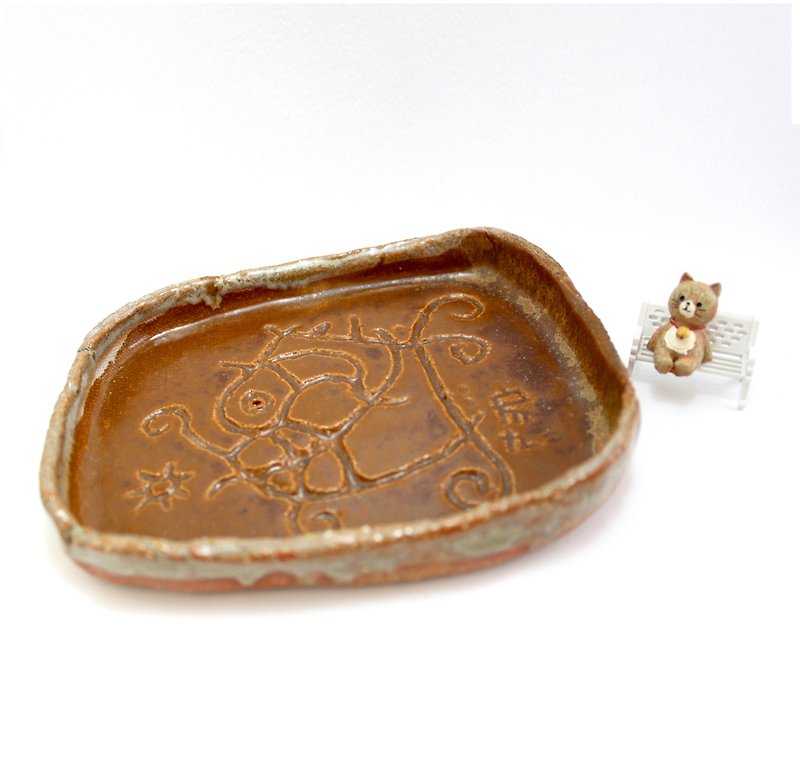 Yoshino eagle hand-made pottery | pottery dish warm kitchen - Small Plates & Saucers - Pottery Brown