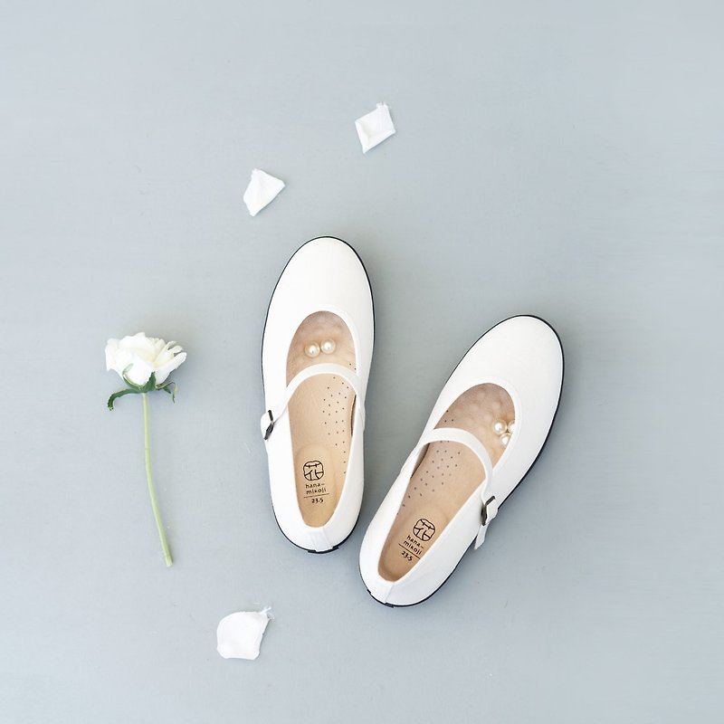 Slip-on casual shoes Flat Sneakers with Japanese fabrics Leather insole - รองเท้าบัลเลต์ - ผ้าฝ้าย/ผ้าลินิน ขาว