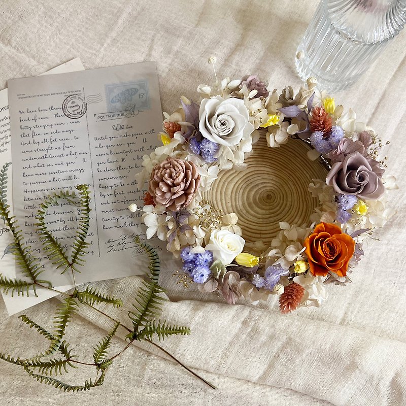 Lovely Everlasting Flower Wreath - Dried Flowers & Bouquets - Plants & Flowers 