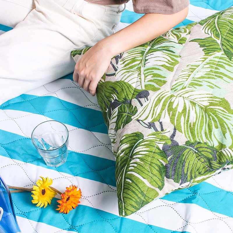Goody Bag - enjoy life group | cotton picnic mat and fat pillow - Camping Gear & Picnic Sets - Cotton & Hemp Multicolor