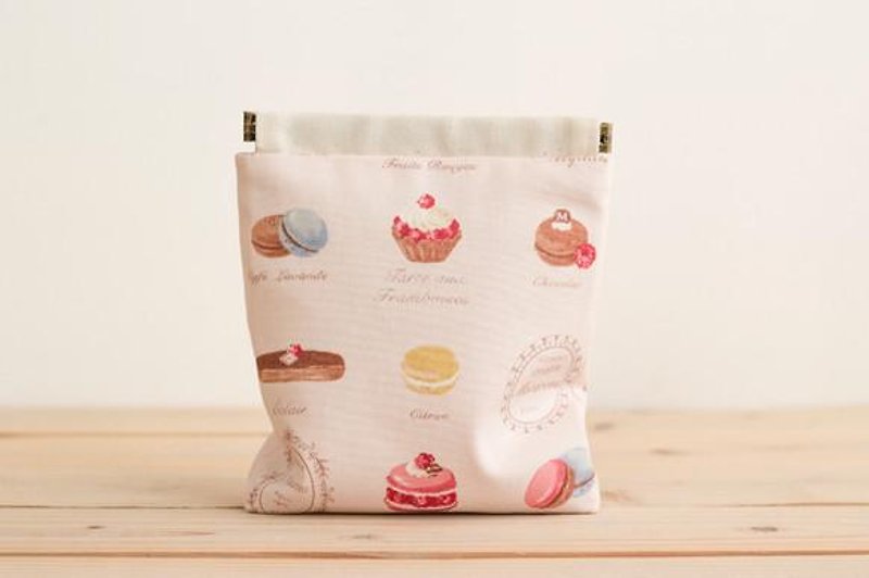 Charger case, Cosmetic pouch, Ditty bag, Make-up Case, Travel pouch, Mouse case / Pink Macaroon - กระเป๋าเครื่องสำอาง - วัสดุอื่นๆ หลากหลายสี