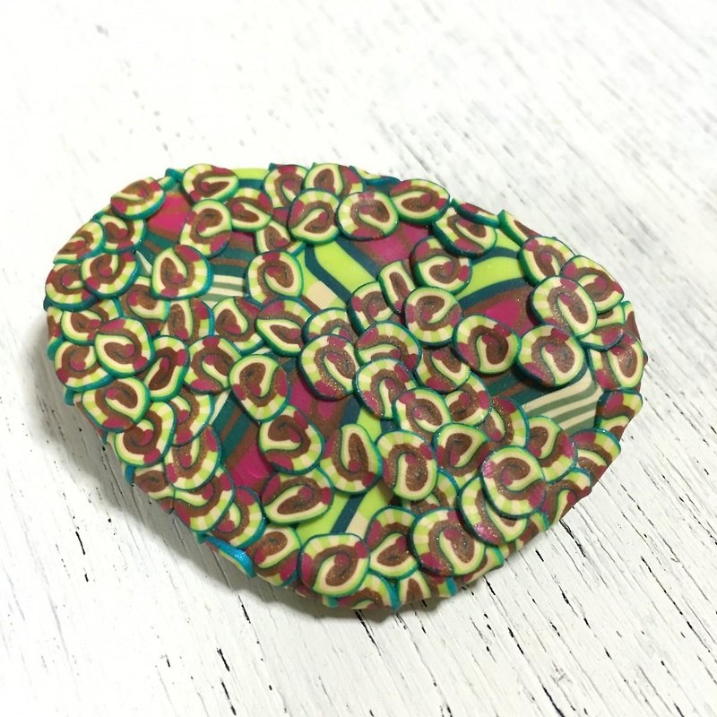 Round colorful brooch - Brooches - Other Materials 