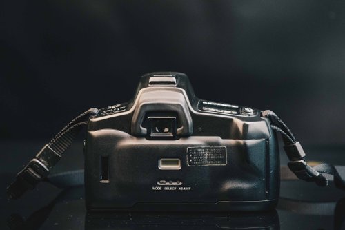 AFアクションパック「WM-101」ミノルタAFカメラ用 ミノルタ101si + AF 28-80mm f4-5.6＃135フィルムカメラ
