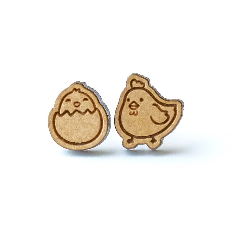 Plain wood earrings-chicken and egg / Two random - ต่างหู - ไม้ สีนำ้ตาล