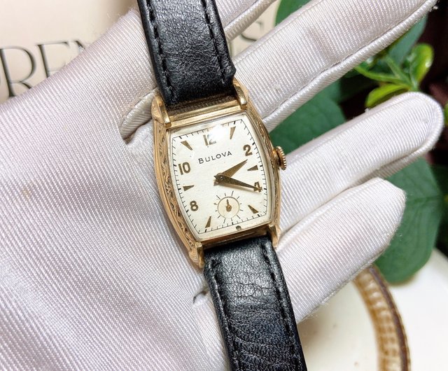 Top Womens 1949 Bulova watch