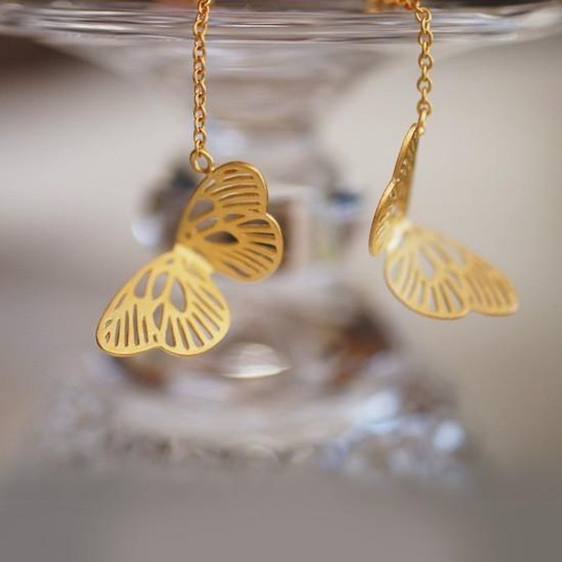 Shimmering feather earrings (gold) -Pair- - ต่างหู - โลหะ สีทอง