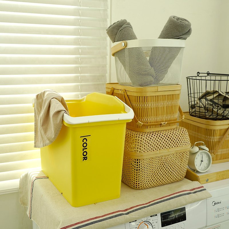 Handy sorting dirty clothes basket/laundry basket 35L - ถังขยะ - พลาสติก ขาว