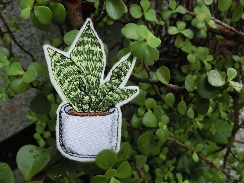 觀葉 刺繡別針 /刺繡貼(1個) __ 植物、聖誕禮物、插畫、免運 - 徽章/別針 - 繡線 綠色