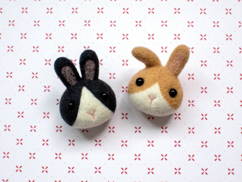 DIY felting Kit –  Rabbit - Knitting, Embroidery, Felted Wool & Sewing - Wool Multicolor