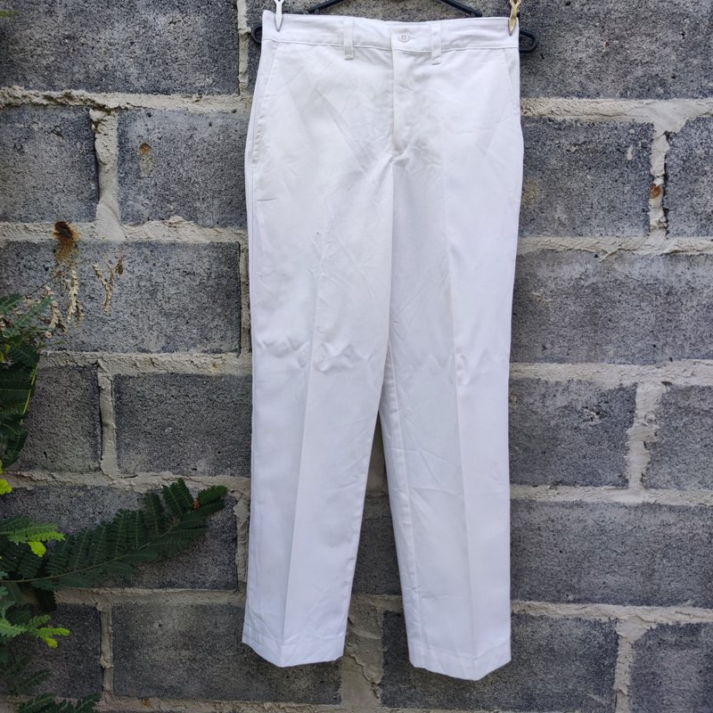 Vintage Deadstock USA Made Red Kap White  Work Pants measure 28 x 27 - Men's Pants - Other Metals White