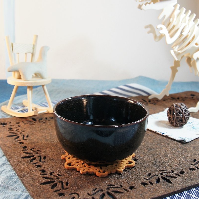 Black glazed bowl, tea bowl, rice bowl - capacity about 350ml - ถ้วยชาม - ดินเผา สีดำ
