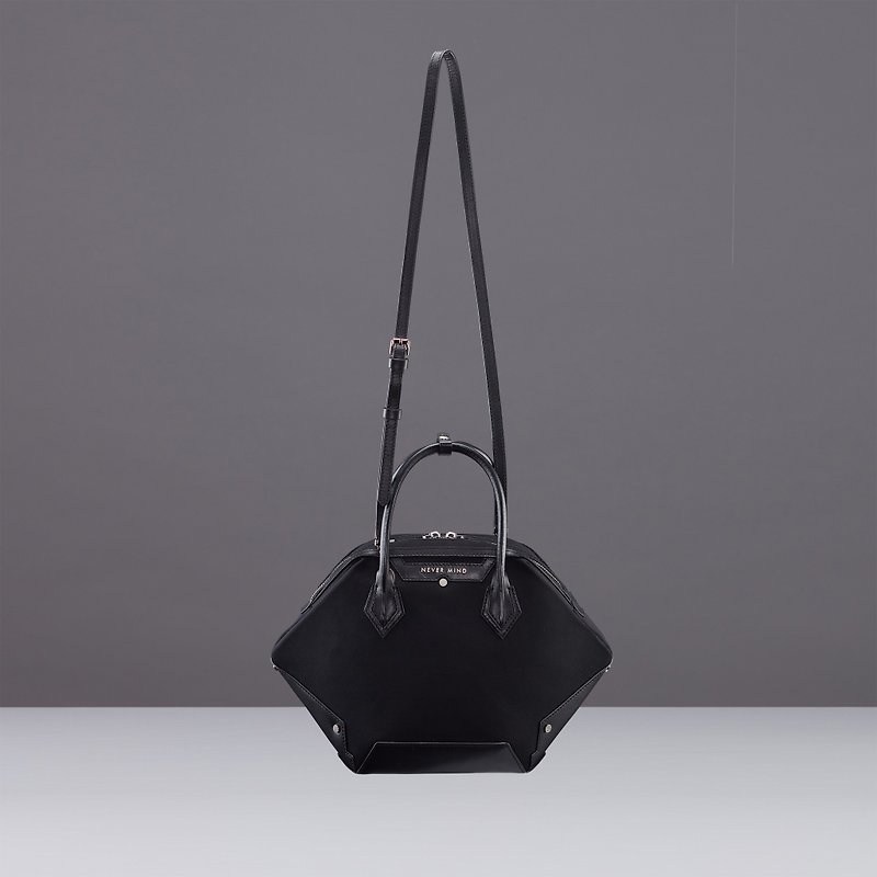 Ms. NEVER MIND bag (shoulder bag) - Full black leather -NICKI- fashion - trends - กระเป๋าถือ - หนังแท้ สีดำ