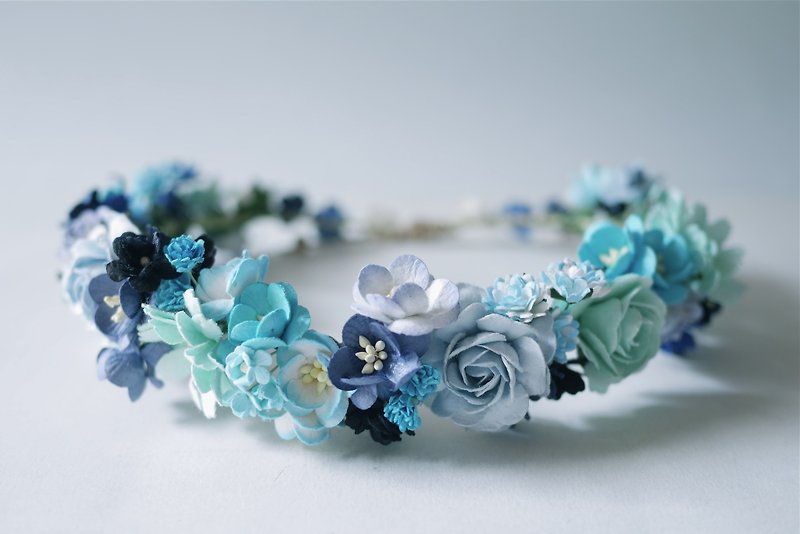 Paper Flower, Bridal flower crown, Circle wild 18 cm., dark blue, white, wooden blue brush white and light blue sky color. - Hair Accessories - Paper 