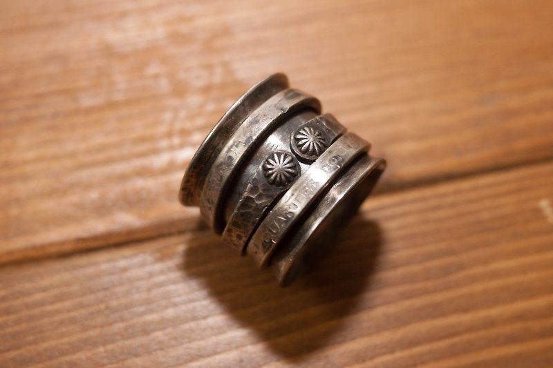 アメリカの古い銀貨の指輪 - リング - 金属 シルバー