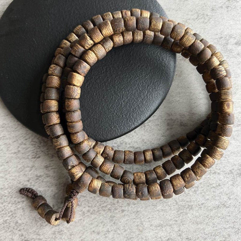 [Square Heavy Oil Model] Natural King Chess Nan Agarwood Multi-circle Bracelet 5mm - Bracelets - Wood 