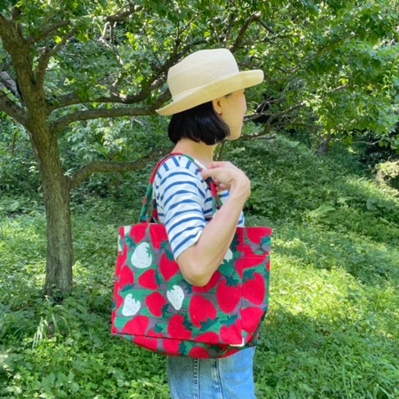 Tote (M, with side pocket) "Once in a lifetime" Reunion_Large grain - กระเป๋าถือ - ผ้าฝ้าย/ผ้าลินิน 