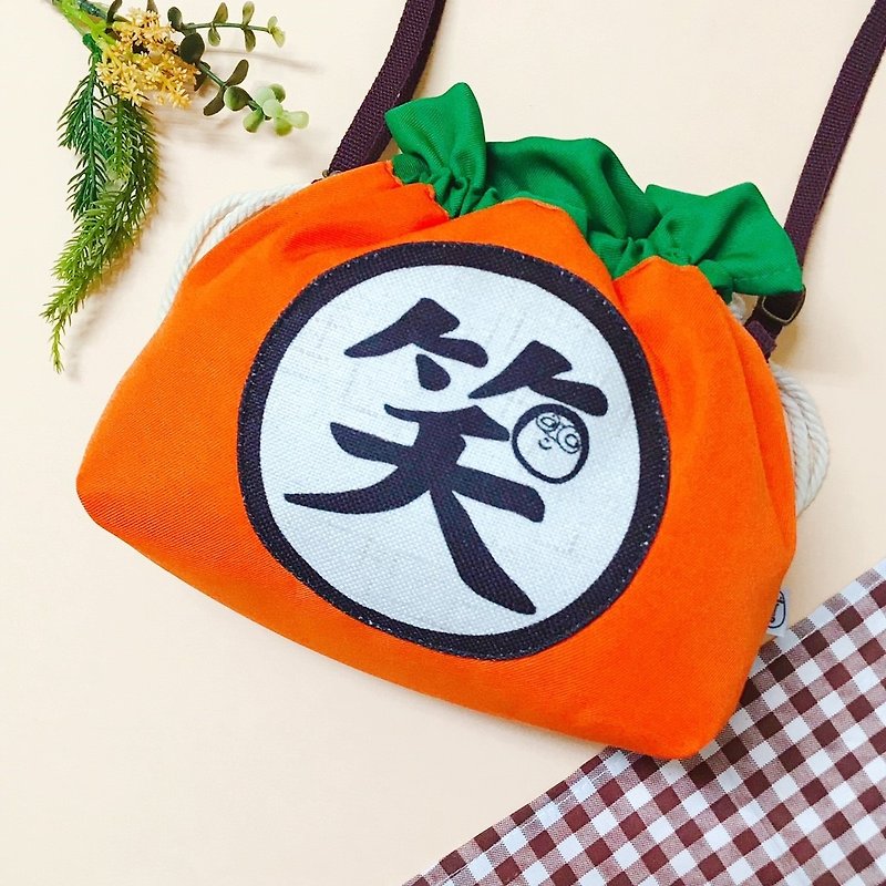 Mr.WEN - Carrot bag 009 - กระเป๋าคลัทช์ - วัสดุอื่นๆ สีส้ม