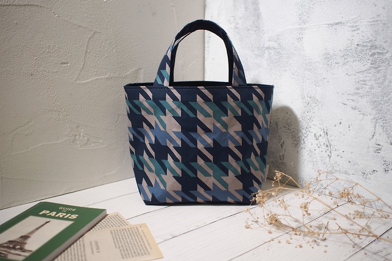 House wine series lunch bag / tote bag / limited edition handmade bag / camouflage blue / out of print pre-order - Handbags & Totes - Cotton & Hemp Blue