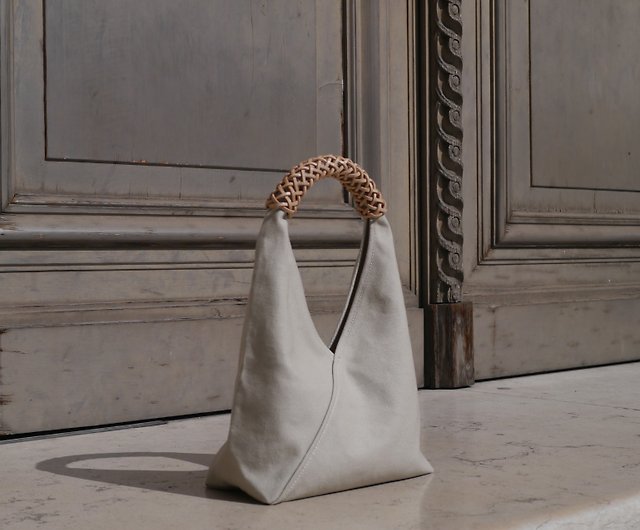 コットン【極美品】KAMARO’AN　Woven Triangle Bag  ブラック