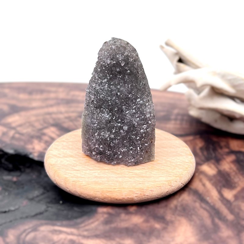 紫安。原礦 財富 貴人 療癒 有天然礦缺 l 迷你紫晶鎮 紫水晶 l - 擺飾/家飾品 - 水晶 紫色