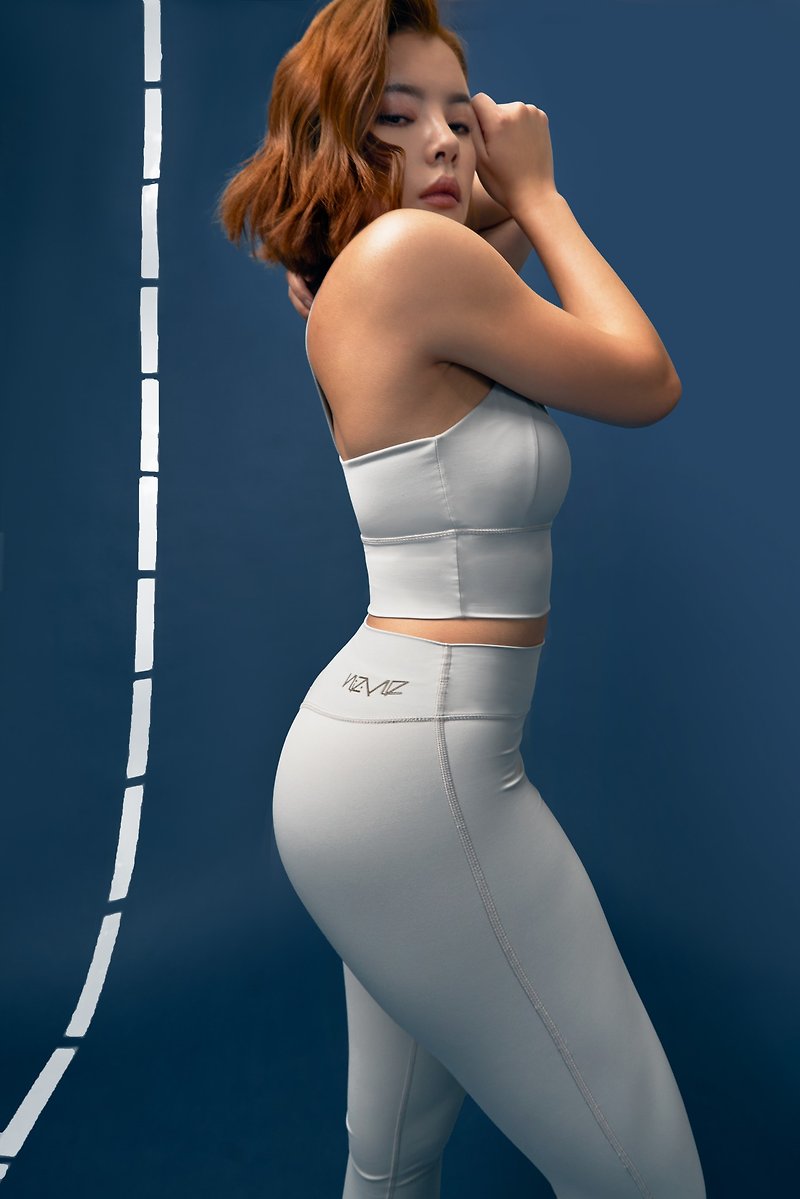 Collagen Wave_ LEGGING Sports Pants - Women's Sportswear Bottoms - Nylon Silver