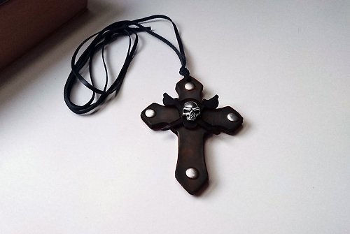 【Look洛克手作】 海盜造型 十字架皮革項鍊(仿舊復古風格)