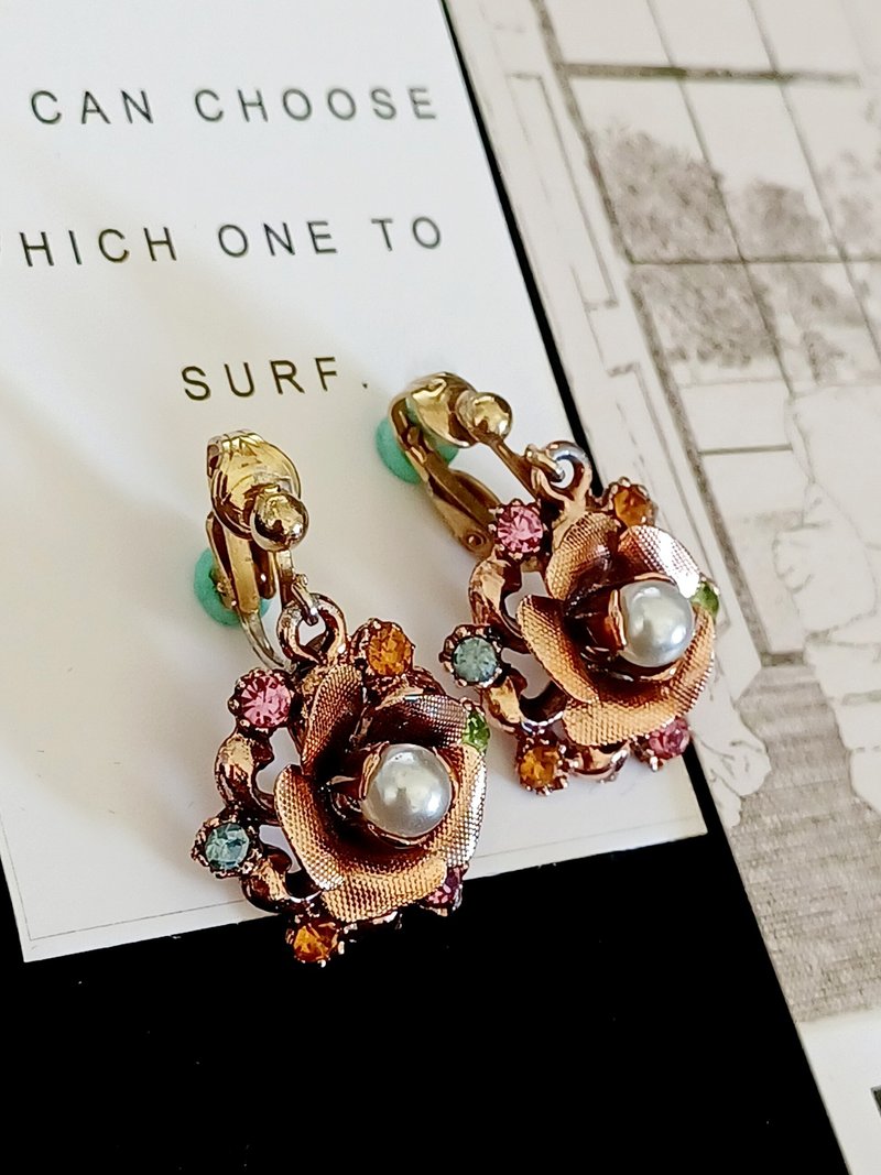 vintage jewelry  亮銅珍珠玫瑰萊茵 夾式耳環 - 耳環/耳夾/耳骨夾 - 其他金屬 