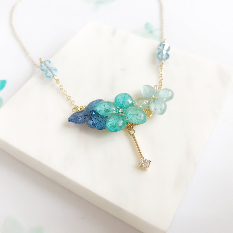 Flower jewellery Real flower Necklace Blue 18KGP - สร้อยคอ - พืช/ดอกไม้ สีน้ำเงิน
