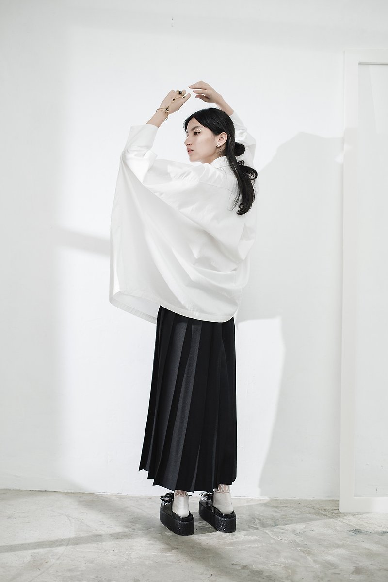 JUBY CHIU / 日式百摺黑色長裙 - 裙子/長裙 - 其他材質 黑色