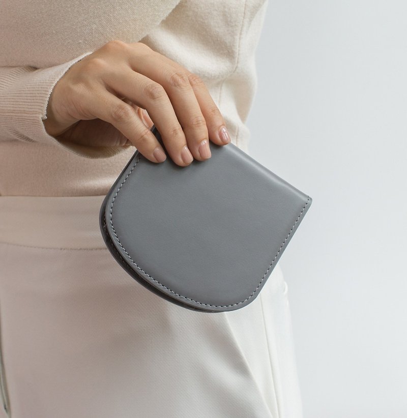 ARCH slim leather wallet in Sky grey