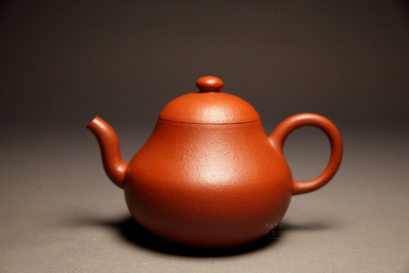 【思亭】 龍山堂 臻稀典藏系列 純手工 石紅朱泥 170cc - 茶壺/茶杯/茶具 - 陶 紅色