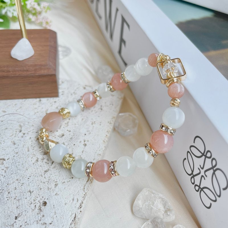 This Dawn Crystal Bracelet Design Orange Moonstone Moonstone 14K Bag for Hands Size 15 and Above - สร้อยข้อมือ - คริสตัล หลากหลายสี