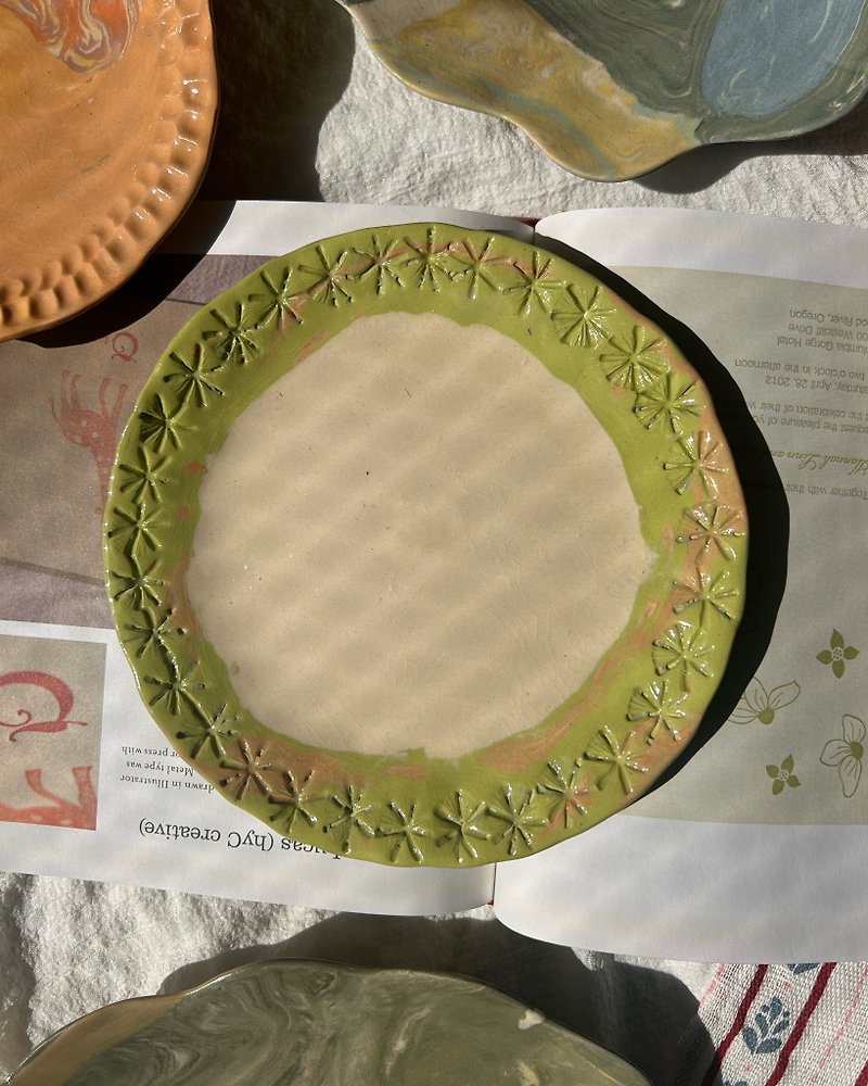 Hand Built Plate | Marbling | Stamp | Ceramic Handmade - 花瓶/陶器 - 陶 綠色