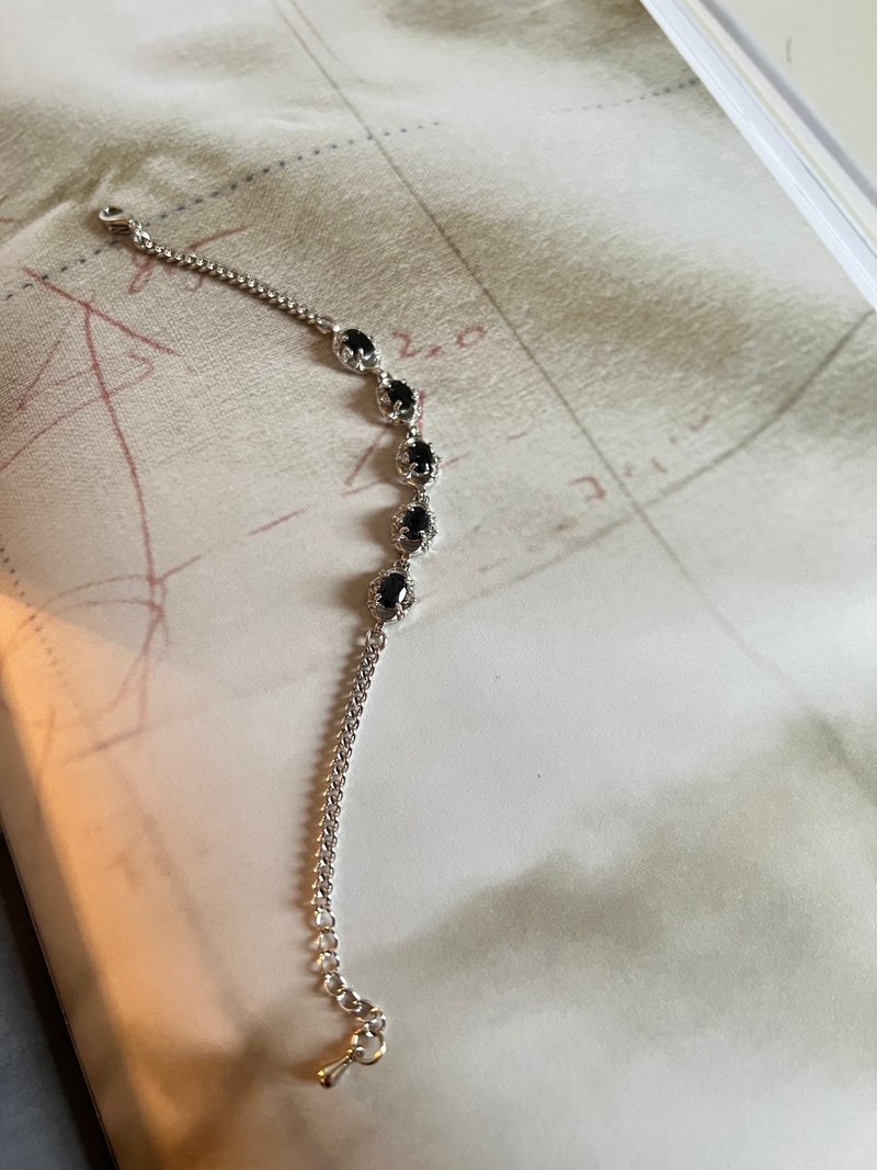 Vintage Oval Blue Sapphire Silver Bracelet - 手鍊/手環 - 半寶石 藍色