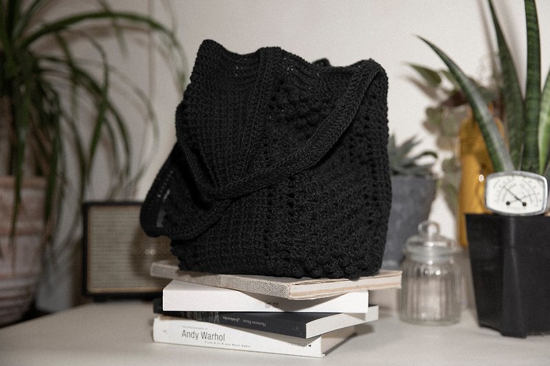 ผ้าฝ้าย/ผ้าลินิน กระเป๋าถือ - Crochet large-capacity portable shoulder bag / black / Popcorn:L / SDODIO studio