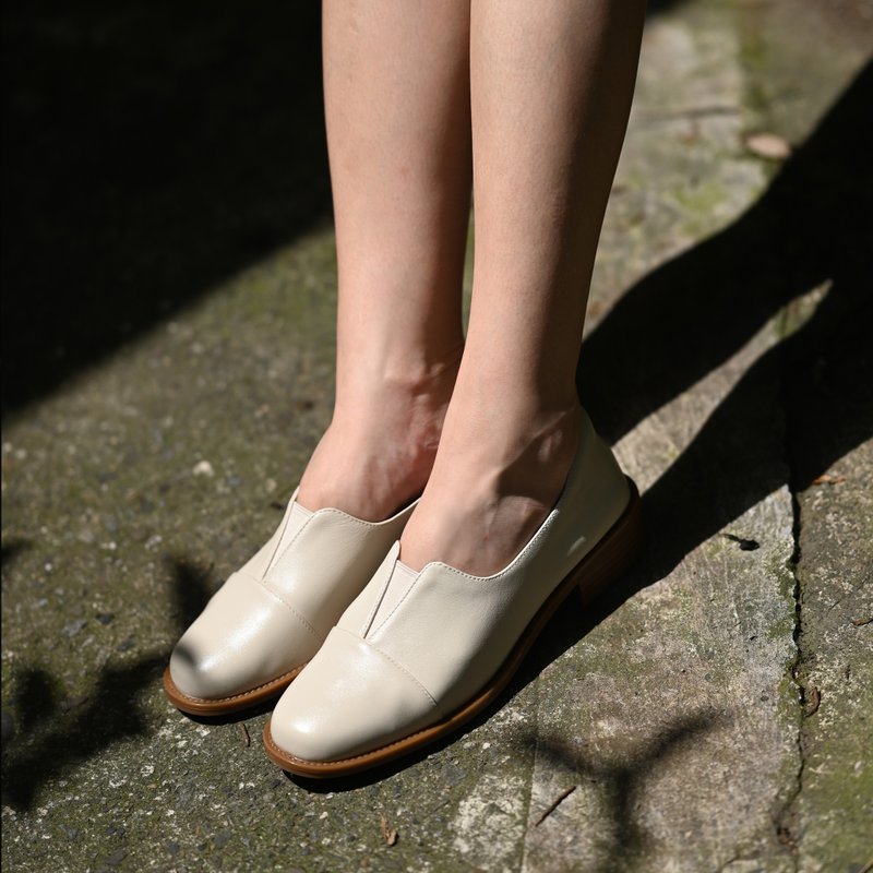 Small Corner Bandage-Literary Style Mules-White - รองเท้าอ็อกฟอร์ดผู้หญิง - หนังแท้ ขาว