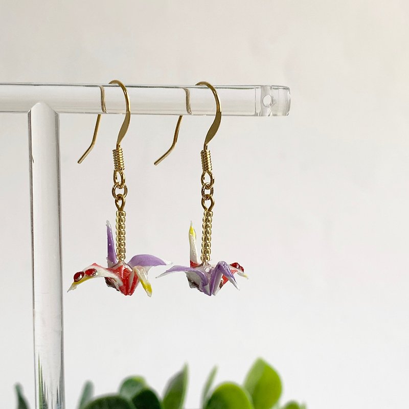 Japanese paper crane gold earring - ต่างหู - กระดาษ หลากหลายสี