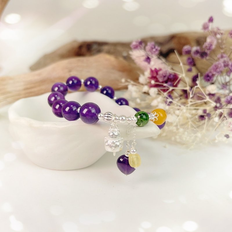 Design model-Sterling silver lucky cat amethyst bracelet - สร้อยข้อมือ - คริสตัล 