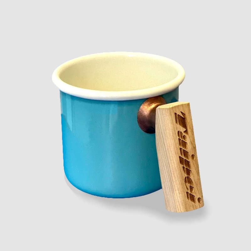 Truvii 檜木把手雙色琺瑯杯 露營杯 - 湖水藍 - 杯子 - 琺瑯 藍色