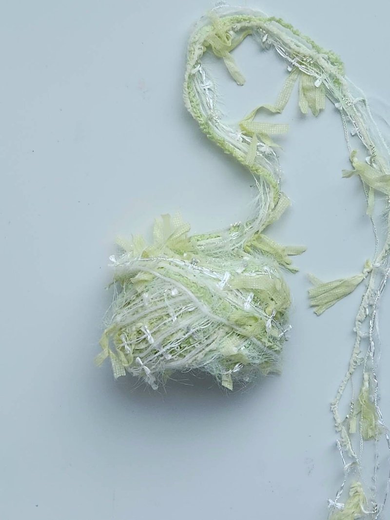 Pulled yarn 4.0m - Knitting, Embroidery, Felted Wool & Sewing - Other Man-Made Fibers Green