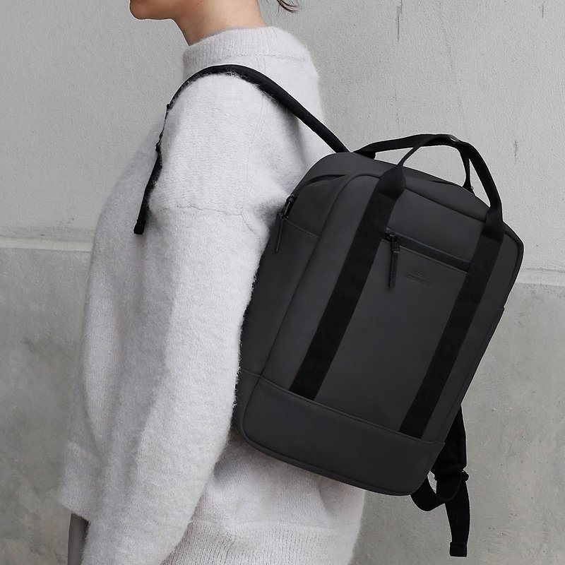 Ison Medium Lotus Series Backpack (Black) - กระเป๋าเป้สะพายหลัง - วัสดุอีโค สีดำ
