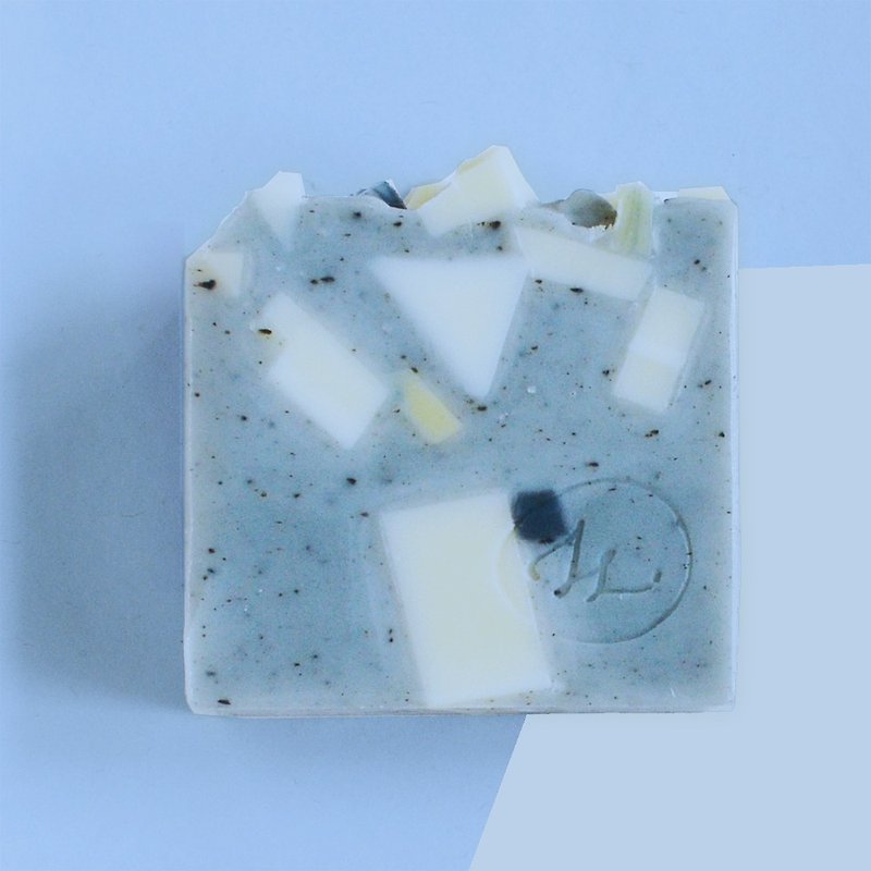 Dead Sea Mud Cool Soap - cold process handmade soap, Israeli Dead Sea Mud, refreshing recommendation - mixed normal skin - Soap - Plants & Flowers Blue