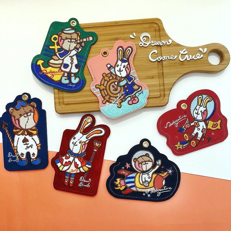 Amy's flocking embroidery certificate set x luggage tag six patterns - ID & Badge Holders - Thread 