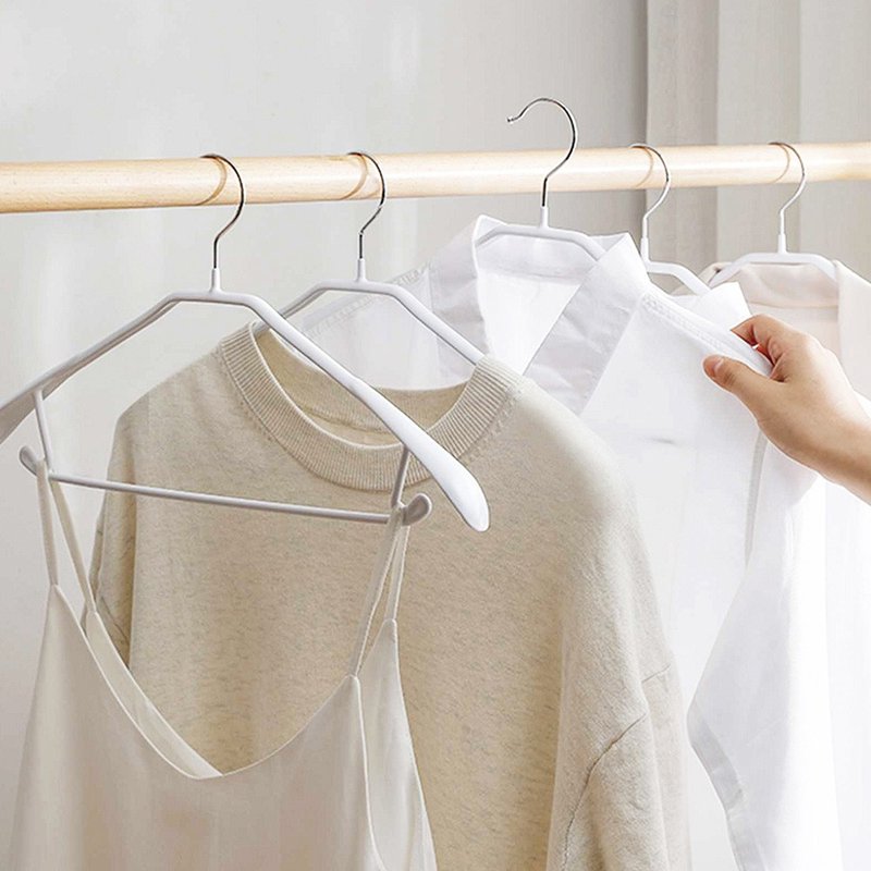 Japan Frost Mountain non-slip non-marking multi-functional wide-shoulder hanger-6 pieces - ตะขอที่แขวน - โลหะ หลากหลายสี