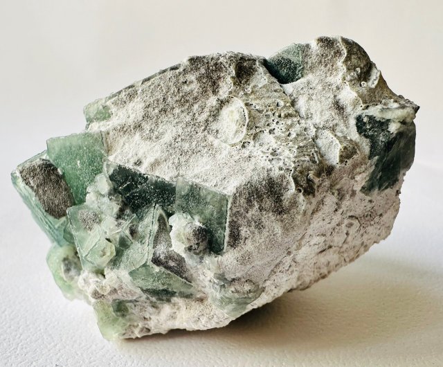 内モンゴルシルク石ライトグリーン6•天才石•知恵•クリスタルクラスター